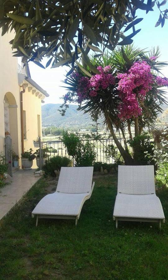 B&B Villa Orchidea Olbia Kültér fotó